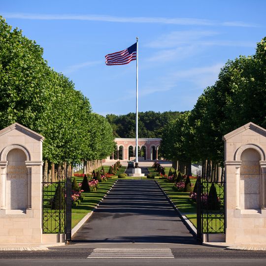Amerykański cmentarz wojenny w Seringes-et-Nesles