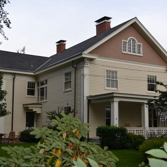 Casa Dr. Herbert S. Nichols