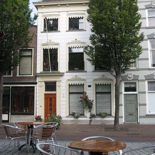 Grote Markt 25, Schiedam