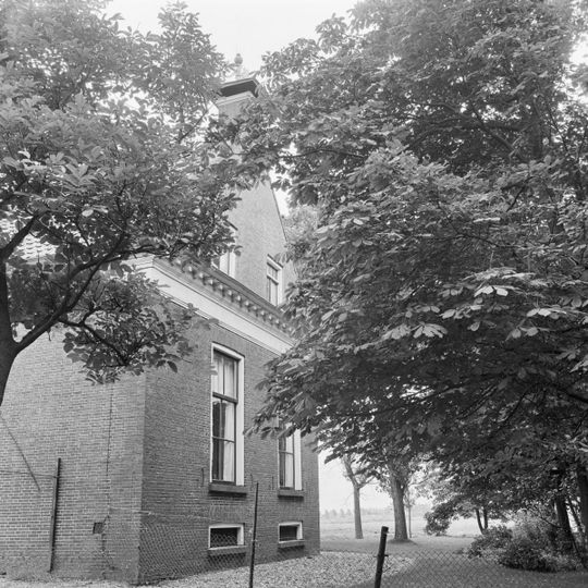 Tzummarumerweg 30, Dongjum