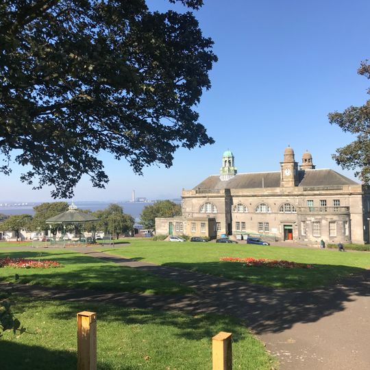 Bo'ness, Stewart Avenue, Town Hall And Carnegie Library