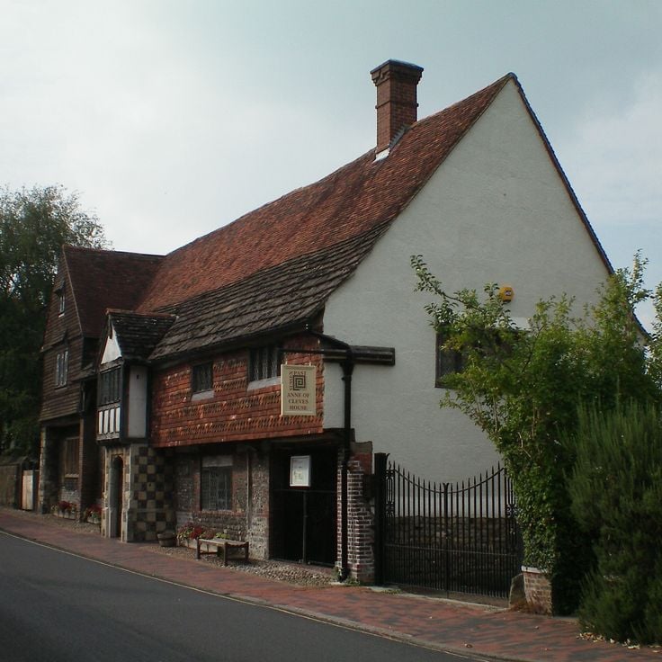 Anne of Cleves House Museum