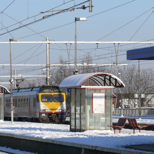 Mechelen-Nekkerspoel railway station
