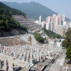 Holy Cross Catholic Cemetery