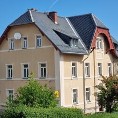 Krankenhaus in offener Bebauung, heute Ärztehaus Bischofswerdaer Straße 29