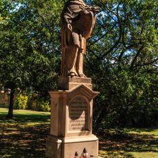 Socha sv. Jana Nepomuckého pod kostelem sv. Gottharda v Hořicích