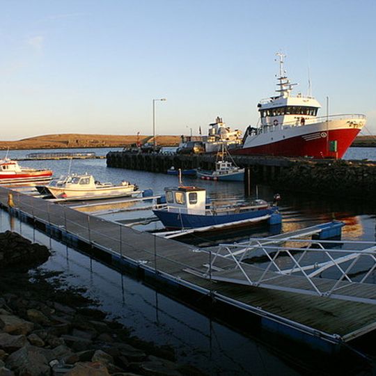 Burravoe pier and marina