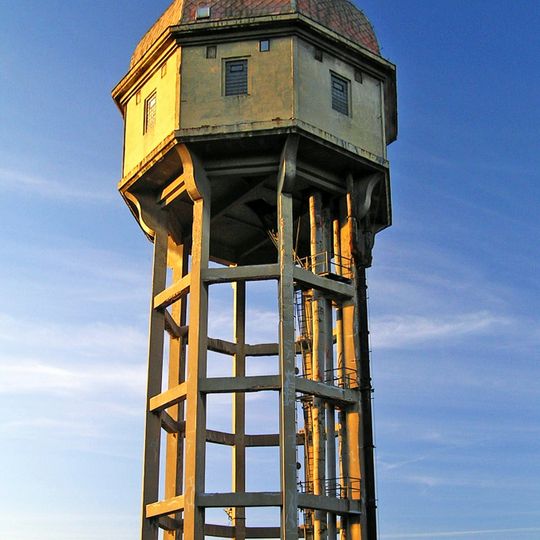 Věžový vodojem sklárny Splintex