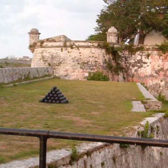 San Carlos de la Cabaña Fortress