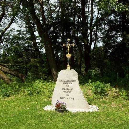 Kříž u zaniklého Václava