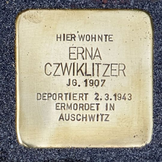 Stolperstein em memória de Erna Czwiklitzer