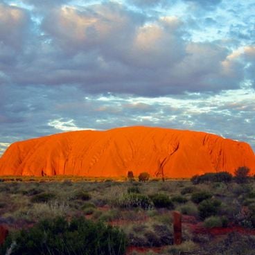 Outback australien : sites naturels, géologie, paysages désertiques