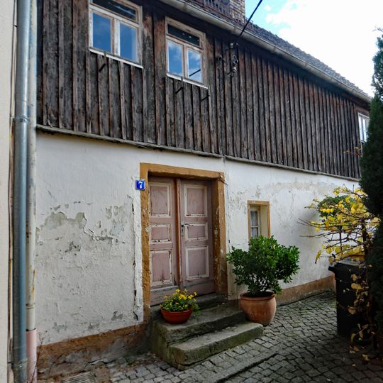 Ländliches Wohnhaus Am Schloßberg 7