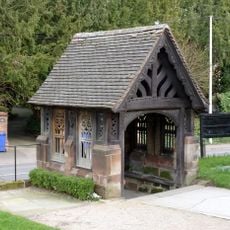 Lychgate And War Memorial To Church Of St Mary
