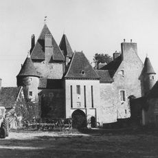 Château de Corcelles-les-Arts