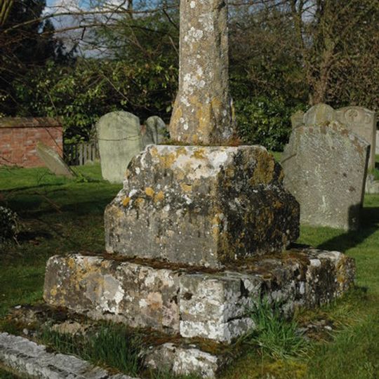Ripple churchyard cross