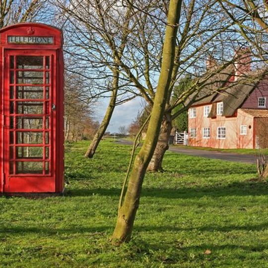 K6 Telephone Kiosk Opposite Manor Cottage