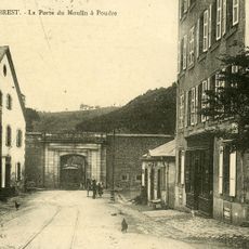 Porte du Moulin à Poudre
