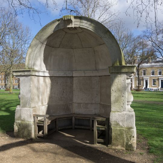 Alcove From Old London Bridge