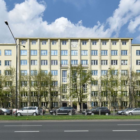 Gmach dawnej Dyrekcji Lasów Państwowych