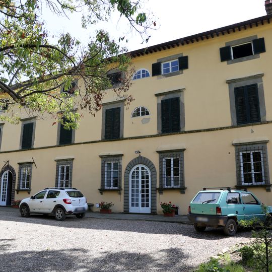Villa e fattoria di Petrognano
