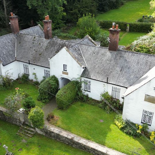 No.2 The Almshouses