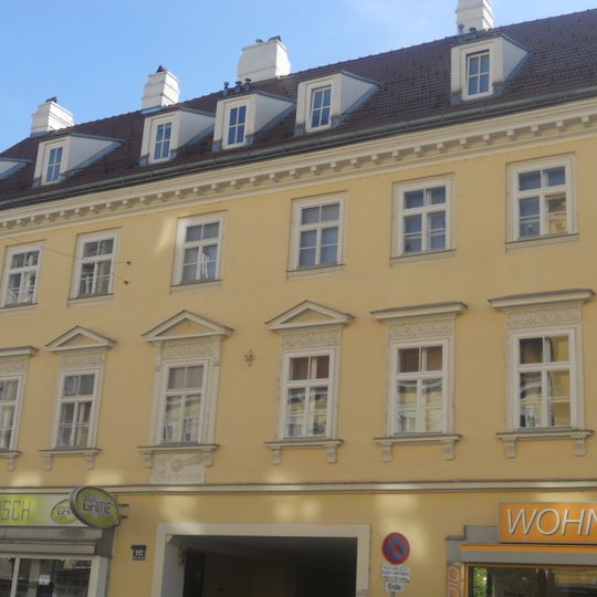 Miethaus, Zum Kometstern