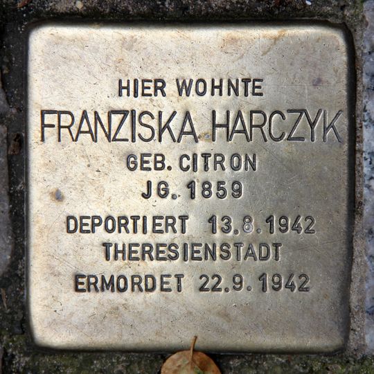 Stolperstein en memoria de Franziska Harczyk