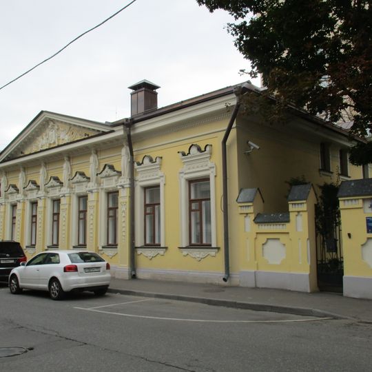 Городская усадьба А. Толстого — М. Грачёва