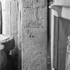 Västergötlands runinskrifter 145