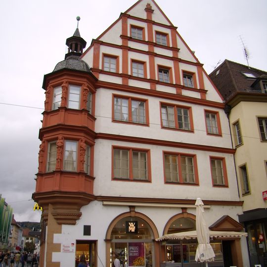 Haus zum Schönen Eck, Wohnhaus