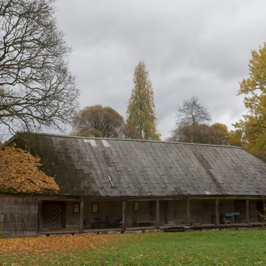 Barn in Ungurmuiža Manor