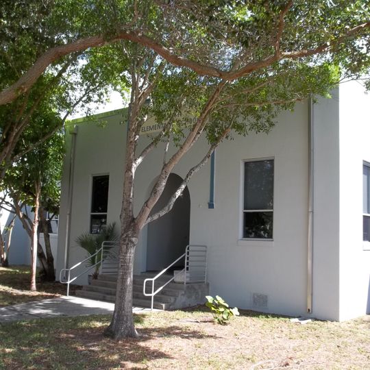 Fort Myers Beach School