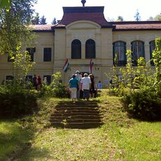 Harruckern–Wenckheim–Almásy mansion in Gyula