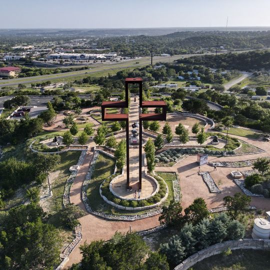 The Coming King Sculpture Prayer Gardens
