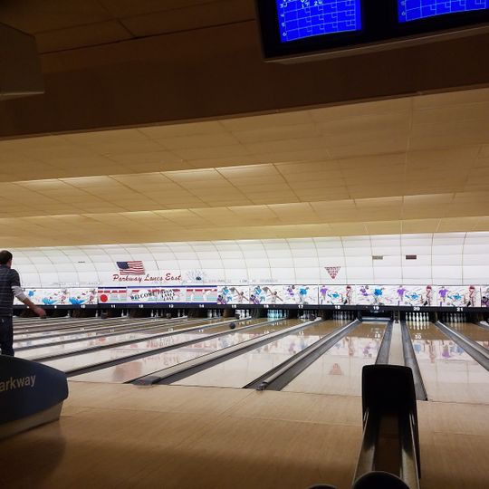 Parkway Lanes