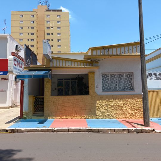 Imóvel à Rua Padre Teixeira, nº 2092