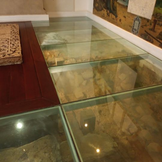 Lápide e Cripta do Padre José de Achieta