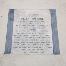 Targa a Italo Spadoni