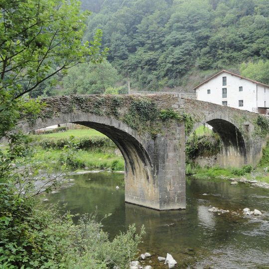 Puente Benta Txiki / Olazabal
