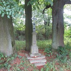 Kříž u silnice mezi Draženovem a Klenčí