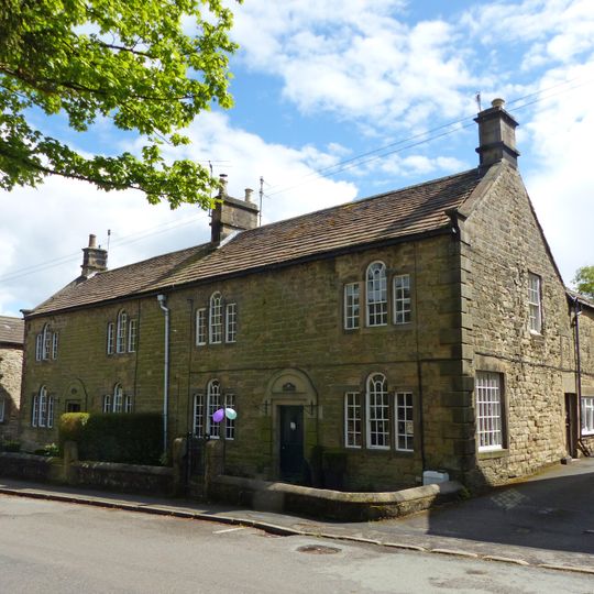 Derwent Cottage and Derwent House