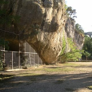 Grotte de la Salpêtrière