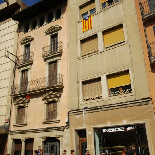 House in rambla del Carme, 3