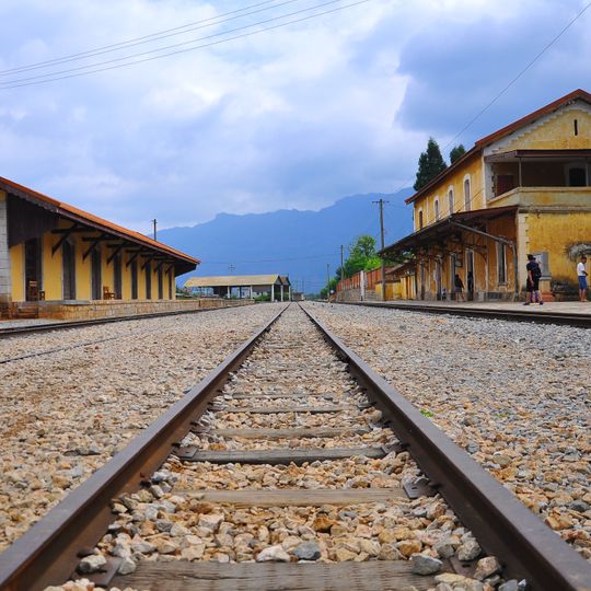 Bisezhai Railway Station