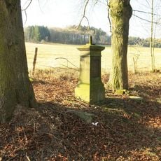 Kříž u silnice v Novém Hraběcí