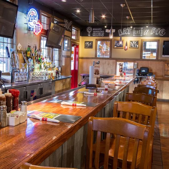Famous Dave's Bar-B-Que