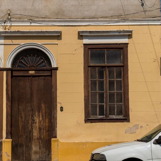 Heritage listed building at Rua Ana Cintra, 437