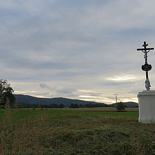 Kříž na jižním okraji vsi