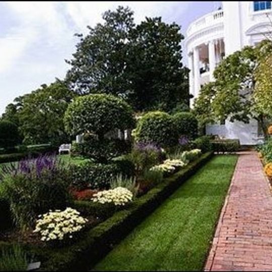 Jacqueline Kennedy Garden